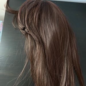 Brown short wig with bangs